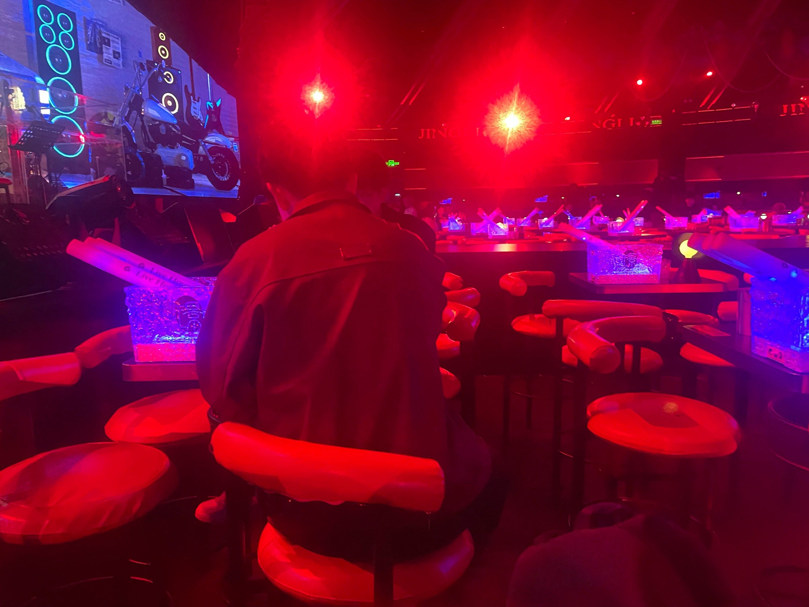 宜昌商务ktv与片场区别解析-猇亭区ktv预定